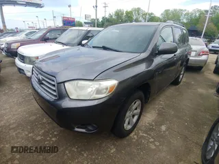 2010 Toyota Highlander with VIN 5TDZK3EH1AS010097, listed as a Copart auction lot 54011725 with 228,242 mi miles and Clean title. Bid and sale history available at DreamBid. Image 2.