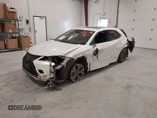 2021 Lexus UX 250h z VIN JTHP9JBHXM2041595, wystawiony jako IAAI lot #41046223 z przebiegiem 27 773 mil mil oraz . Historia ofert i sprzedaży dostępna na DreamBid. Obrazek 18.