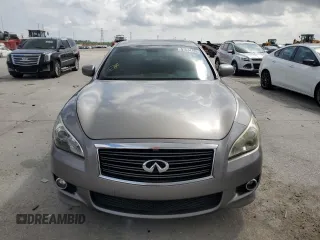 2013 Infiniti M z VIN JN1BY1AP9DM514188, wystawiony jako Copart lot #57634155 z przebiegiem 170 910 mil mil oraz Szkoda całkowita • Salvage title. Historia ofert i sprzedaży dostępna na DreamBid. Obrazek 5.