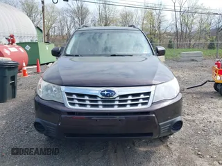 2013 Subaru Forester 2.5X Premium with VIN JF2SHADC0DH418224, listed as a IAAI auction lot 42080009 with 119,435 mi miles. Bid and sale history available at carsss.com. Image 6.