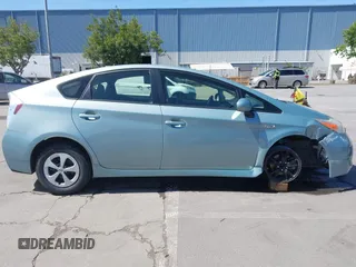 2015 Toyota Prius Four with VIN JTDKN3DU2F1933037, listed as a IAAI auction lot 42140908 with 85,032 mi miles. Bid and sale history available at carsss.com. Image 14.