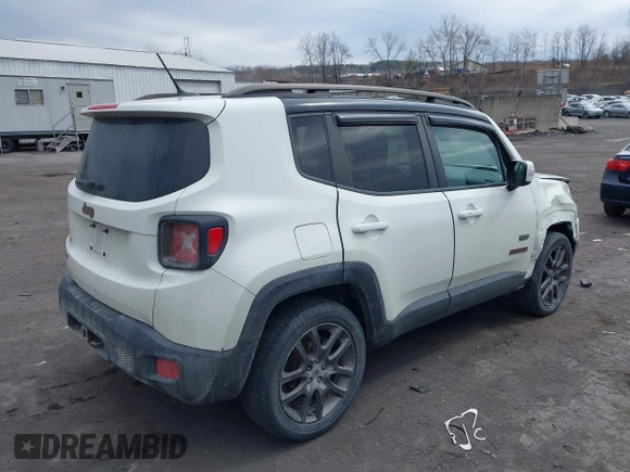 2016 Jeep Renegade Latitude with VIN ZACCJBBT7GPE10859, listed as a IAAI auction lot 41918438 with 117,036 mi miles. Bid and sale history available at carsss.com. Image 4.