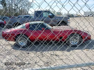 1981 Chevrolet Corvette with VIN 1G1AY8769B5102708, listed as a IAAI auction lot 41895949 with 98,292 mi miles. Bid and sale history available at carsss.com. Image 13.