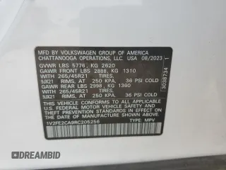 2024 Volkswagen Atlas SEL Premium R-Line с VIN 1V2FE2CA9RC205256, выставлен на аукционе Copart как лот 50717495 с пробегом 22 786 миль миль и Списание • Salvage title. История ставок и продаж доступна на DreamBid. Изображение 15.