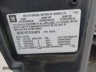 2002 GMC Sierra 1500 SLE with VIN 2GTEC19T121214213, listed as a IAAI auction lot 41317517 with 209,031 mi miles. Bid and sale history available at carsss.com. Image 9.