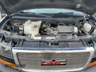 2003 GMC Savana z VIN 1GDGG29U031206019, wystawiony jako Copart lot #48920054 z przebiegiem Nie podano mil oraz Szkoda całkowita • Salvage title. Historia ofert i sprzedaży dostępna na DreamBid. Obrazek 12.
