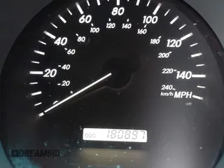 2006 Lexus RX 330 with VIN 2T2HA31U46C094526, listed as a IAAI auction lot 42061320 with 181,000 mi miles and . Bid and sale history available at DreamBid. Image 16.