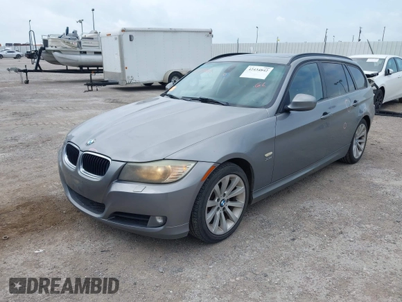 2011 BMW 3 Series 328i xDrive with VIN WBAUU3C55BA542381, listed as a IAAI auction lot 42434842 with 173,946 mi miles and . Bid and sale history available at DreamBid. Image 2.