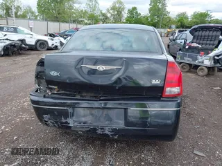 2005 Chrysler 300 Touring with VIN 2C3AA53G85H155393, listed as a IAAI auction lot 42171752 with 225,385 mi miles and . Bid and sale history available at DreamBid. Image 17.