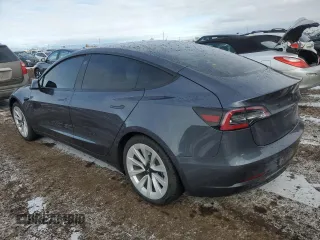2023 Tesla Model 3 z VIN 5YJ3E1EA5PF453340, wystawiony jako Copart lot #45704835 z przebiegiem 27 114 mil mil oraz Szkoda całkowita • Salvage title. Historia ofert i sprzedaży dostępna na DreamBid. Obrazek 2.