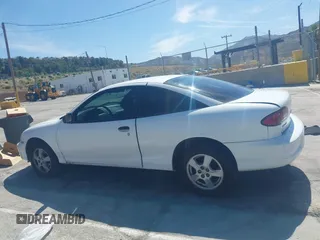 2001 Chevrolet Cavalier z VIN 1G1JC124017403740, wystawiony jako IAAI lot #42326624 z przebiegiem 188 173 mil mil oraz . Historia ofert i sprzedaży dostępna na DreamBid. Obrazek 14.