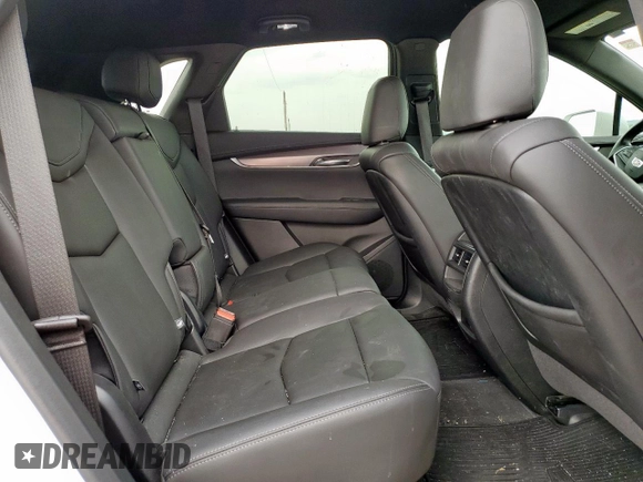 2020 Cadillac XT5 Luxury FWD z VIN 1GYKNAR40LZ236650, wystawiony jako Copart lot #56524945 z przebiegiem 43 164 mil mil oraz Szkoda całkowita • Salvage title. Historia ofert i sprzedaży dostępna na DreamBid. Obrazek 11.
