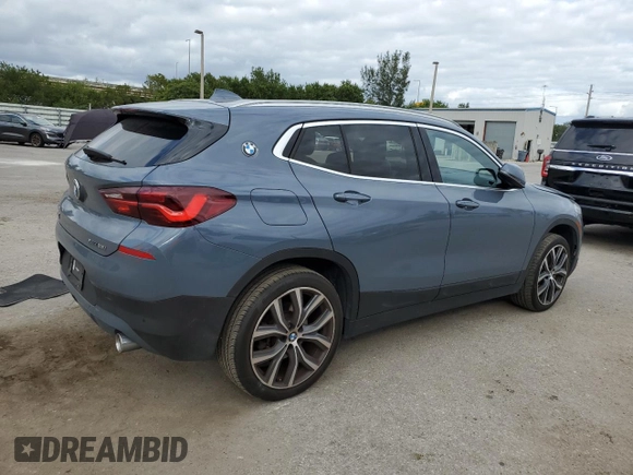 2023 BMW X2 xDrive28i with VIN WBXYJ1C07P5V54492, listed as a Copart auction lot 80983664 with 24,178 mi miles and Salvage Title. Bid and sale history available at carsss.com. Image 3.