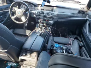2014 BMW 5 Series 550i z VIN WBAKN9C58ED681754, wystawiony jako Copart lot #47830765 z przebiegiem 73 763 mil mil oraz Szkoda całkowita • Salvage title. Historia ofert i sprzedaży dostępna na DreamBid. Obrazek 8.