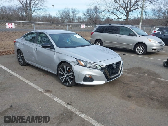 2022 Nissan Altima SR z VIN 1N4BL4CV9NN327401, wystawiony jako IAAI lot #41602929 z przebiegiem 61 130 mil mil oraz . Historia ofert i sprzedaży dostępna na DreamBid. Obrazek 1.