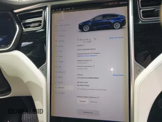 2016 Tesla Model X 70D z VIN 5YJXCBE20GF006744, wystawiony jako IAAI lot #42045005 z przebiegiem 169 619 mil mil oraz . Historia ofert i sprzedaży dostępna na DreamBid. Obrazek 18.