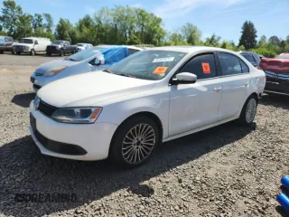 2011 Volkswagen Jetta SE with VIN 3VWDZ7AJ8BM320218, listed as a Copart auction lot 58357675 with 154,096 mi miles and Salvage title. Bid and sale history available at DreamBid. Image 1.