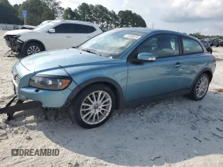 2009 Volvo C30 z VIN YV1MK672692139065, wystawiony jako Copart lot #72399224 z przebiegiem 113 452 mil mil oraz Szkody całkowita. Historia ofert i sprzedaży dostępna na DreamBid. Obrazek 1.