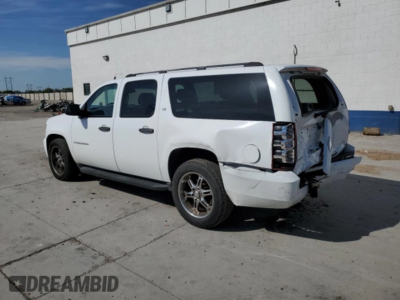 2007 Chevrolet Suburban LTZ z VIN 3GNFC16J57G133101, wystawiony jako Copart lot #58962725 z przebiegiem 52 956 mil mil oraz Szkoda całkowita • Salvage title. Historia ofert i sprzedaży dostępna na DreamBid. Obrazek 2.