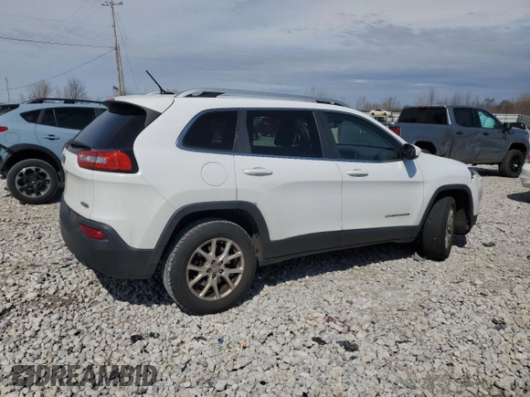 2014 Jeep Cherokee Altitude with VIN 1C4PJMCB5EW282205, listed as a Copart auction lot 53421125 with 185,915 mi miles and Clean Title. Bid and sale history available at carsss.com. Image 3.
