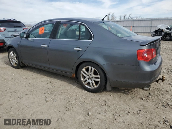 2007 Volkswagen Jetta Wolfsburg Edition z VIN 3VWEF71K87M148527, wystawiony jako Copart lot #54826925 z przebiegiem 155 048 mil mil oraz Nie do naprawy • Non repairable. Historia ofert i sprzedaży dostępna na DreamBid. Obrazek 2.