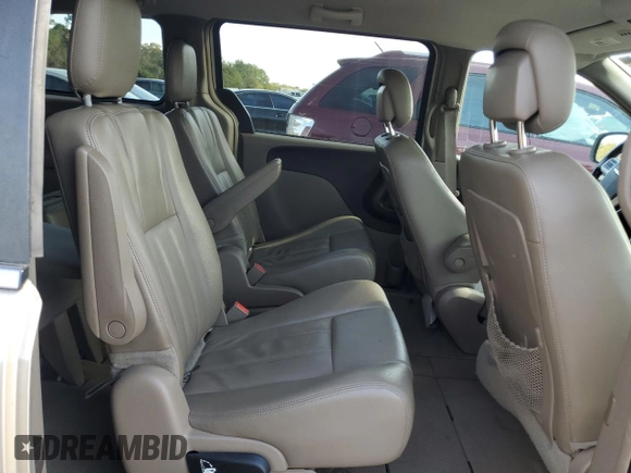 2014 Chrysler Town & Country Touring with VIN 2C4RC1BGXER438570, listed as a Copart auction lot 50008645 with 176,562 mi miles and Salvage Title. Bid and sale history available at carsss.com. Image 11.