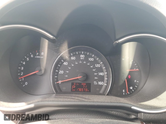 2014 Kia Sorento LX with VIN 5XYKT4A6XEG521500, listed as a Copart auction lot 55116805 with 176,573 mi miles and Salvage Title. Bid and sale history available at DreamBid. Image 9.