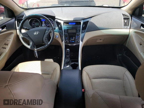 2012 Hyundai Sonata Hybrid z VIN KMHEC4A44CA039593, wystawiony jako Copart lot #55979085 z przebiegiem 128 168 mil mil oraz Czysty tytuł • Clean title. Historia ofert i sprzedaży dostępna na DreamBid. Obrazek 8.