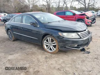 2013 Volkswagen CC Lux with VIN WVWRN7AN2DE506028, listed as a IAAI auction lot 41416314 with 109,843 mi miles. Bid and sale history available at carsss.com. Image 1.