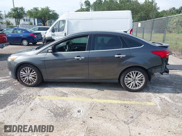 2018 Ford Focus Titanium с VIN 1FADP3J23JL272028, выставлен на аукционе IAAI как лот 42395402 с пробегом 125 975 миль миль и . История ставок и продаж доступна на DreamBid. Изображение 15.