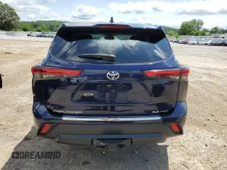 2022 Toyota Highlander XLE with VIN 5TDGZRBH3NS227229, listed as a Copart auction lot 62271585 with 92,883 mi miles and Salvage title. Bid and sale history available at DreamBid. Image 6.