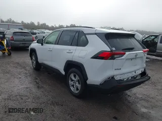2019 Toyota RAV4 XLE with VIN JTMW1RFV8KD006767, listed as a IAAI auction lot 41126402 with 69,913 mi miles. Bid and sale history available at carsss.com. Image 3.