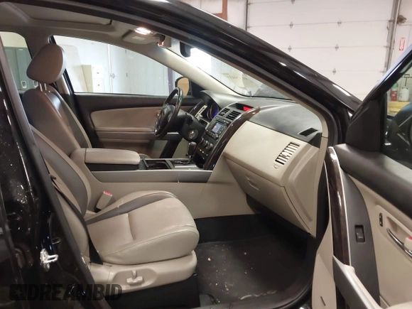 2012 Mazda CX-9 Grand Touring with VIN JM3TB2DA0C0337897, listed as a IAAI auction lot 41324433 with 173,077 mi miles. Bid and sale history available at carsss.com. Image 5.