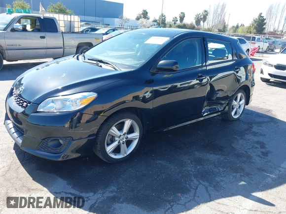 2010 Toyota Matrix S z VIN 2T1LE4EE3AC013164, wystawiony jako IAAI lot #41819287 z przebiegiem 78 028 mil mil oraz . Historia ofert i sprzedaży dostępna na DreamBid. Obrazek 6.