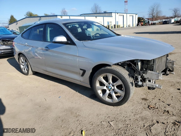 2015 BMW 3 Series Gran Turismo 328i xDrive with VIN WBA3X5C59FD559929, listed as a Copart auction lot 40770574 with 90,110 mi miles. Bid and sale history available at carsss.com. Image 4.