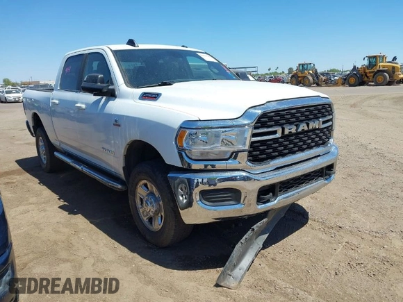 2022 Ram 2500 Big Horn with VIN 3C6UR5DL3NG344991, listed as a IAAI auction lot 42054720 with 47,125 mi miles. Bid and sale history available at carsss.com. Image 1.