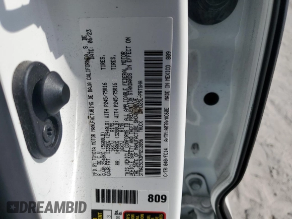 2023 Toyota Tacoma SR5 z VIN 3TMAZ5CN3PM212056, wystawiony jako Copart lot #57217735 z przebiegiem 36 533 mil mil oraz Szkoda całkowita • Salvage title. Historia ofert i sprzedaży dostępna na DreamBid. Obrazek 12.