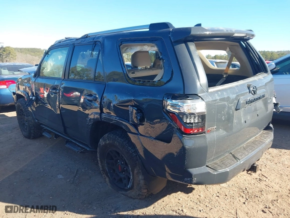 2024 Toyota 4Runner SR5 Premium with VIN JTENU5JR7R6297567, listed as a IAAI auction lot 41420540 with 1 mi miles. Bid and sale history available at carsss.com. Image 3.