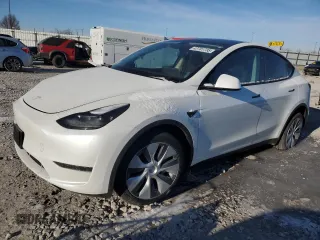2024 Tesla Model Y с VIN 7SAYGDED5RF086943, выставлен на аукционе Copart как лот 43781735 с пробегом 11 954 миль миль и Списание • Salvage title. История ставок и продаж доступна на DreamBid. Изображение 1.