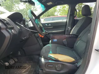 2016 Ford Police Interceptor Utility z VIN 1FM5K8AR4GGA08224, wystawiony jako Copart lot #56862745 z przebiegiem 122 780 mil mil oraz Tytuł czysty. Historia ofert i sprzedaży dostępna na DreamBid. Obrazek 7.