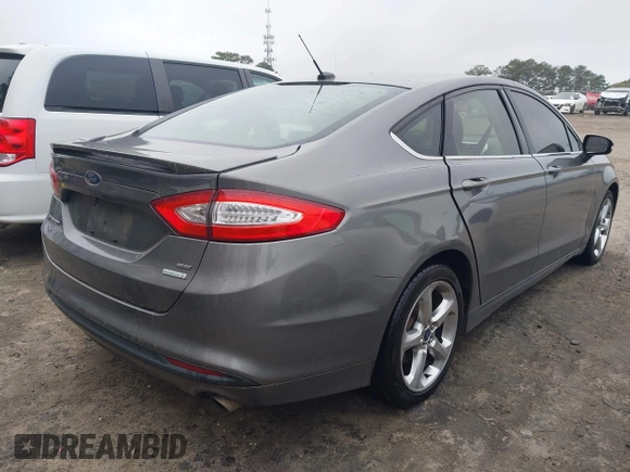 2014 Ford Fusion SE with VIN 3FA6P0HD0ER101890, listed as a IAAI auction lot 41929448 with 207,086 mi miles and . Bid and sale history available at DreamBid. Image 4.