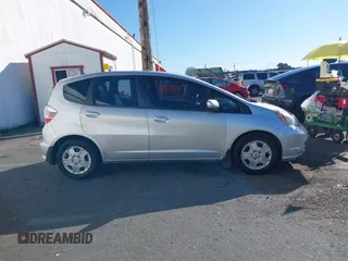 2012 Honda Fit с VIN JHMGE8H32CC030518, выставлен на аукционе IAAI как лот 41740707 с пробегом 132 665 миль миль и . История ставок и продаж доступна на DreamBid. Изображение 13.