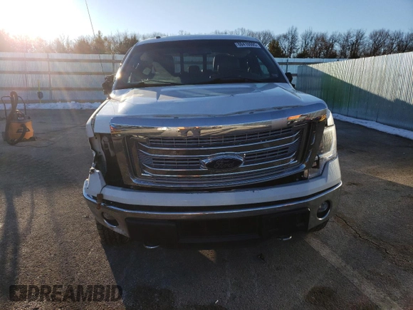 2014 Ford F-150 XL with VIN 1FTFW1ET9EKD05719, listed as a Copart auction lot 88410995 with 200,036 mi miles and Salvage Title. Bid and sale history available at carsss.com. Image 5.