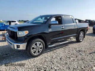2015 Toyota Tundra Platinum z VIN 5TFAW5F18FX422114, wystawiony jako Copart lot #55101995 z przebiegiem 153 356 mil mil oraz Szkoda całkowita • Salvage title. Historia ofert i sprzedaży dostępna na DreamBid. Obrazek 1.