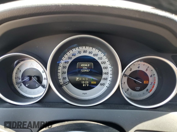2014 Mercedes-Benz C 350 Sport с VIN WDDGF5HB3EA946049, выставлен на аукционе Copart как лот 64132535 с пробегом 122 937 миль миль и Списание • Salvage title. История ставок и продаж доступна на DreamBid. Изображение 9.