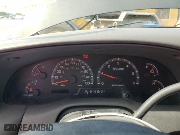 2000 Ford F-150 XL with VIN 2FTZX0724YCA62788, listed as a Copart auction lot 60301585 with Not provided miles and Clean title. Bid and sale history available at DreamBid. Image 9.