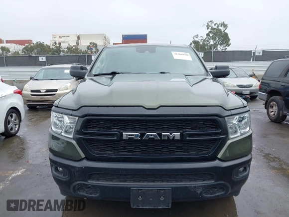 2021 Ram 1500 Tradesman z VIN 1C6RRFCGXMN714260, wystawiony jako IAAI lot #41866420 z przebiegiem 109 281 mil mil oraz . Historia ofert i sprzedaży dostępna na DreamBid. Obrazek 12.