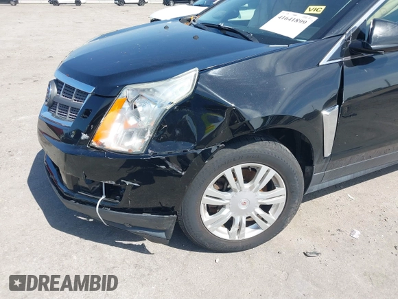 2015 Cadillac SRX with VIN 3GYFNAE33FS522380, listed as a IAAI auction lot 41641899 with 193,818 mi miles and . Bid and sale history available at DreamBid. Image 6.