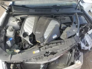 2013 Hyundai Azera with VIN KMHFG4JG7DA320596, listed as a Copart auction lot 82573004 with 137,699 mi miles and Salvage Title. Bid and sale history available at carsss.com. Image 12.