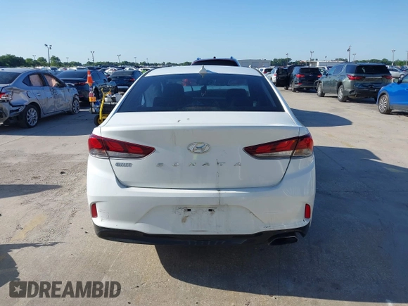 2018 Hyundai Sonata SEL with VIN 5NPE34AF1JH598725, listed as a IAAI auction lot 41988797 with 133,927 mi miles and . Bid and sale history available at carsss.com. Image 17.